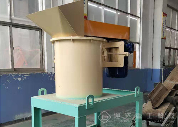 造成有機肥粉碎機產(chǎn)量低的主要原因有哪些？怎么提高產(chǎn)量？